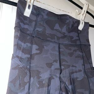 lululemon Fast and Free Tight 25” - CAMO
